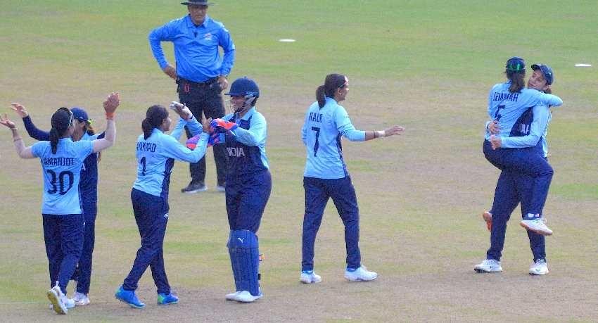 Sri Lanka settles for SILVER after 19 runs defeat to India at Asian Games Women’s Cricket Tournament
